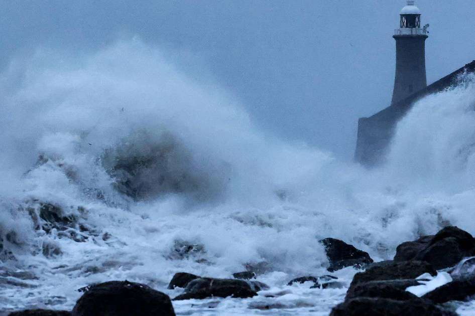 İskoçya ve Kuzey İrlanda'da Arwen fırtınası etkili oluyor İskoçya ve Kuzey İrlanda'da Arwen fırtınası etkili oluyor